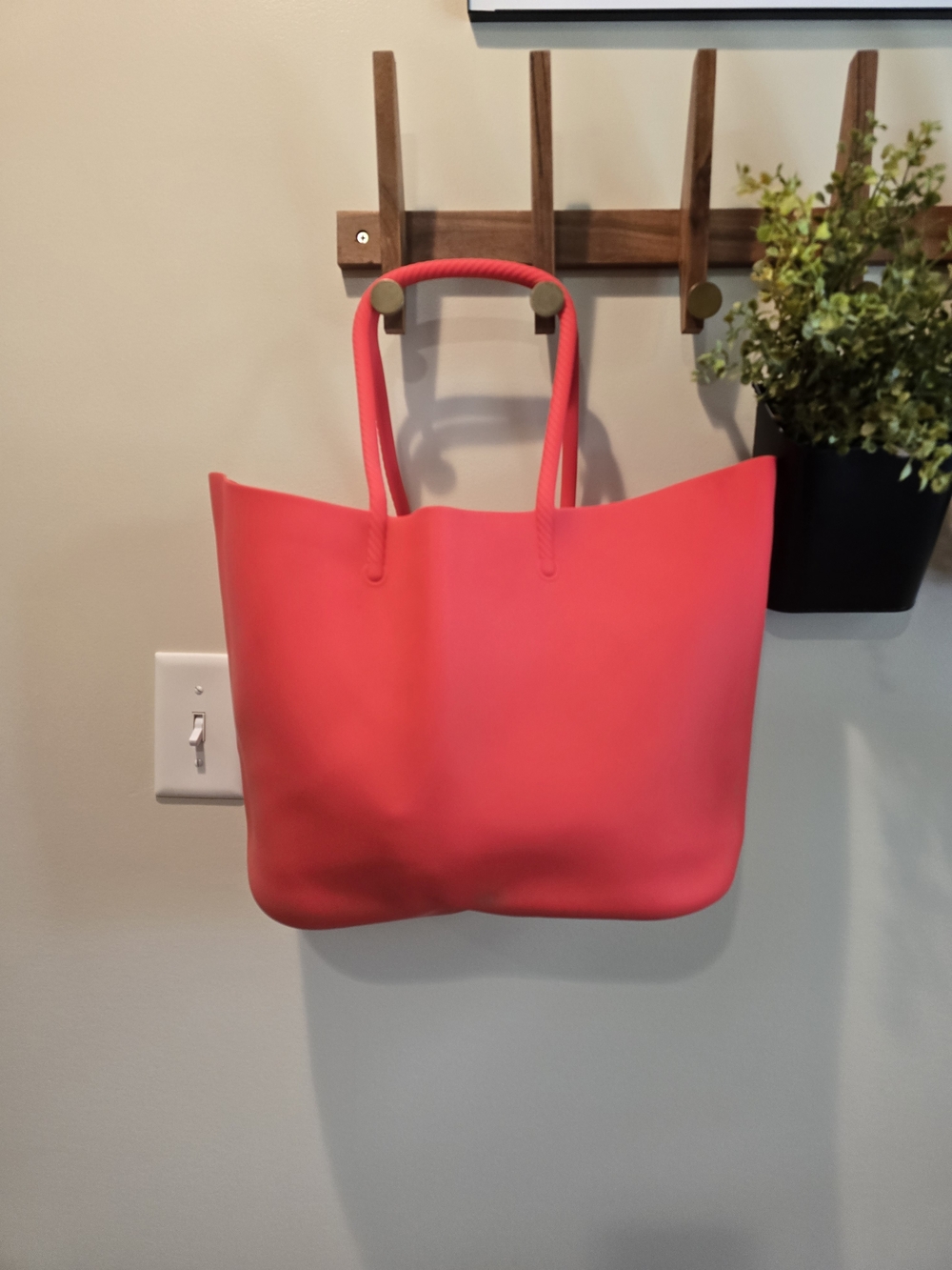 🍒 4 Pc Bright Red Tote Bag With 3pc Matching Pouch's.
